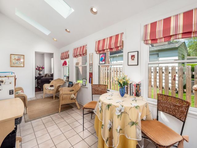 238 N Cassady Avenue, Bexley, OH 43209