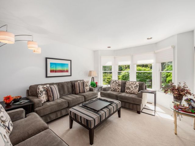 238 N Cassady Avenue, Bexley, OH 43209