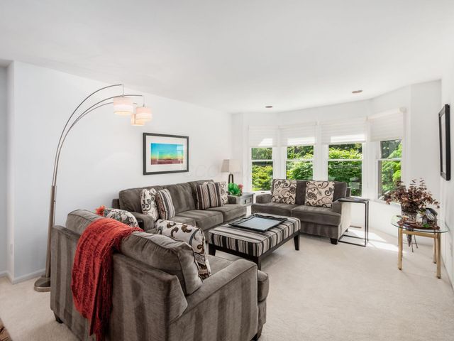238 N Cassady Avenue, Bexley, OH 43209