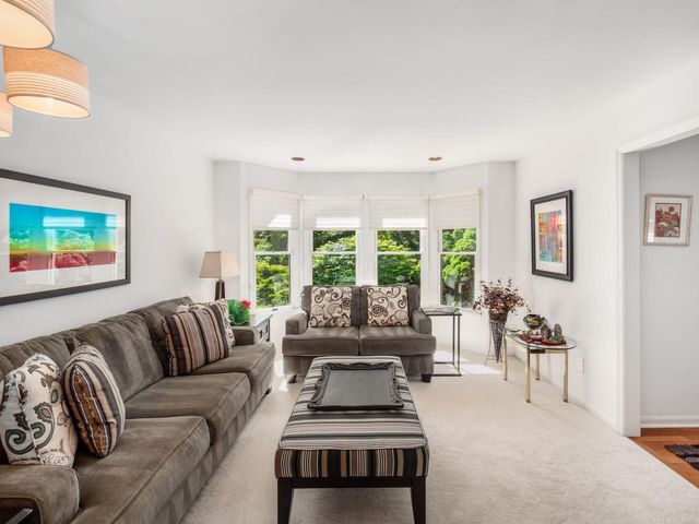 238 N Cassady Avenue, Bexley, OH 43209