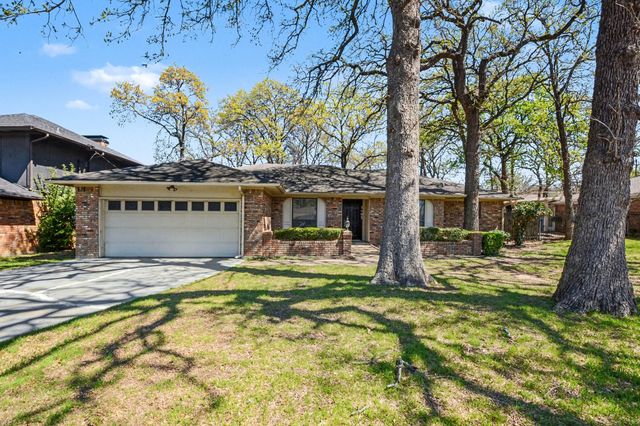 5603 Louise Way Drive, Arlington, TX 76017