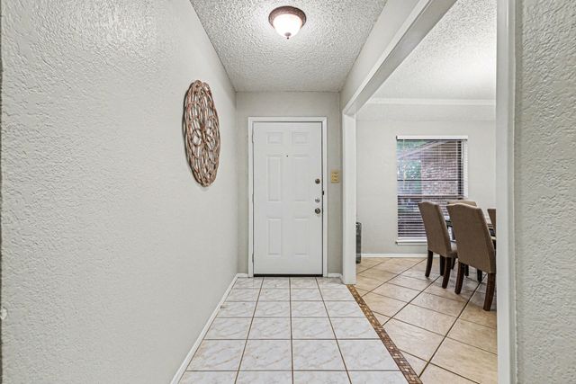 5603 Louise Way Drive, Arlington, TX 76017