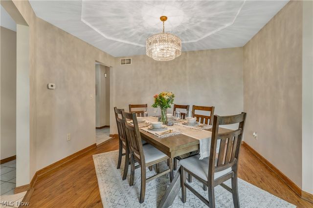 8241 Akron Canfield Road, Canfield, OH 44406
