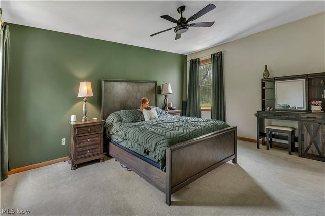 8241 Akron Canfield Road, Canfield, OH 44406