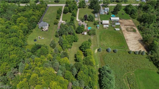 8241 Akron Canfield Road, Canfield, OH 44406