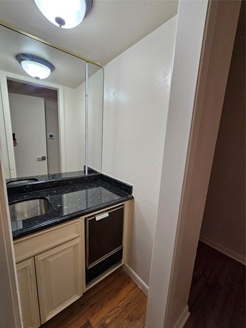 6517 Happy Lane, Dallas, TX 75230