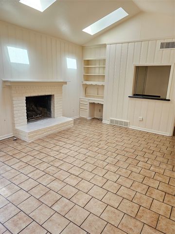 6517 Happy Lane, Dallas, TX 75230