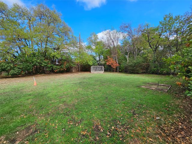 6517 Happy Lane, Dallas, TX 75230