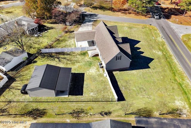 206 W New Hope Road, Goldsboro, NC 27534