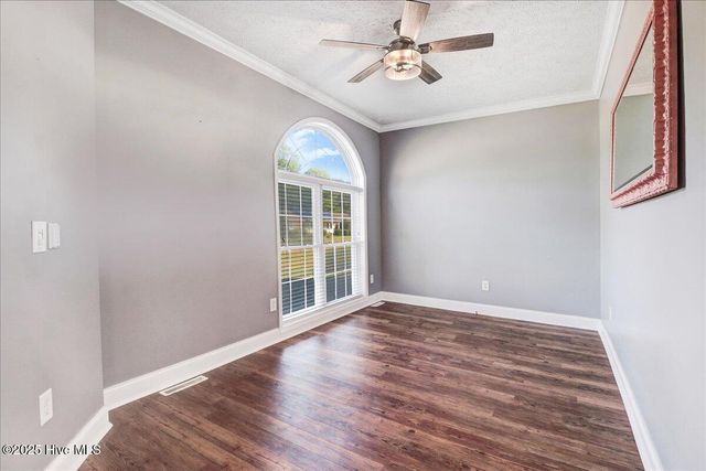 206 W New Hope Road, Goldsboro, NC 27534