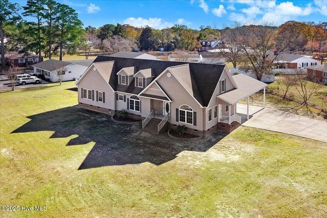 206 W New Hope Road, Goldsboro, NC 27534