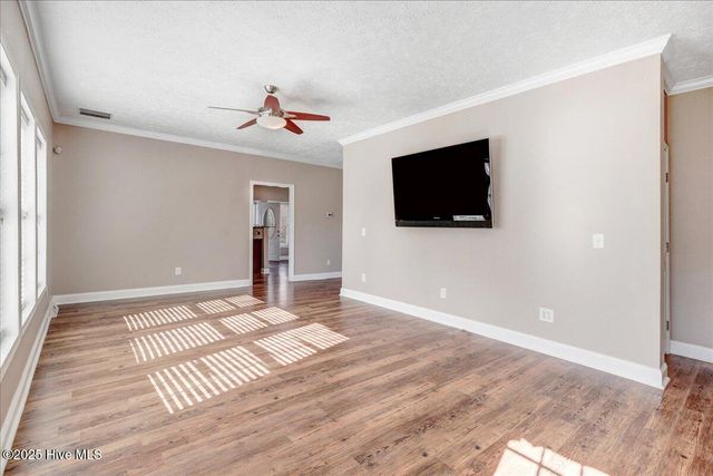 206 W New Hope Road, Goldsboro, NC 27534