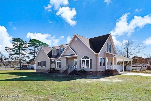 206 W New Hope Road, Goldsboro, NC 27534