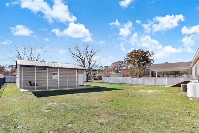 206 W New Hope Road, Goldsboro, NC 27534