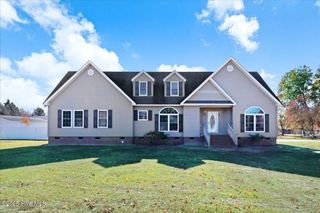 206 W New Hope Road, Goldsboro, NC 27534