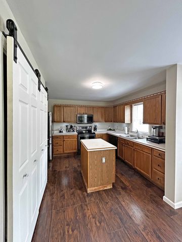 305 Wildwood Dr, Smyrna, TN 37167