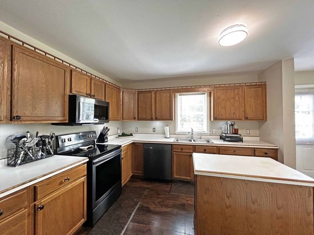 305 Wildwood Dr, Smyrna, TN 37167