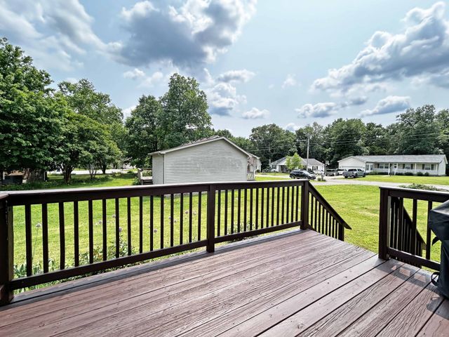 305 Wildwood Dr, Smyrna, TN 37167