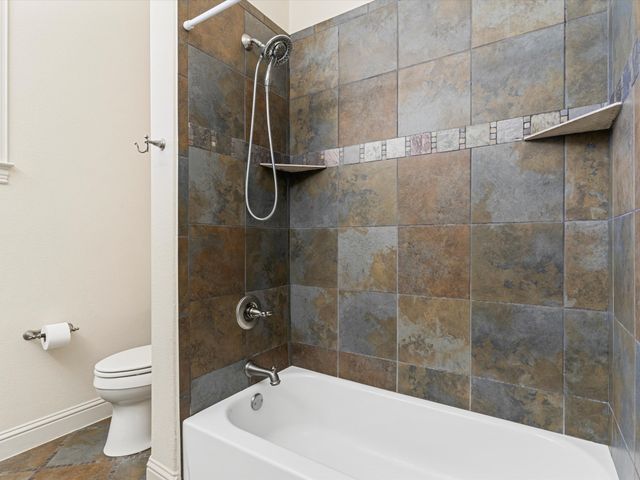 407 W Aurora Vista Trail, Aurora, TX 76078