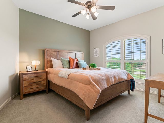 407 W Aurora Vista Trail, Aurora, TX 76078