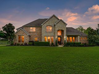 407 W Aurora Vista Trail, Aurora, TX 76078