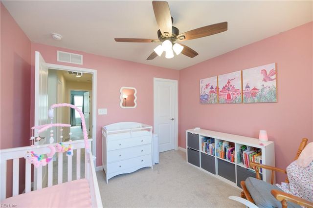 105 Hale CIR, Yorktown, VA 23690