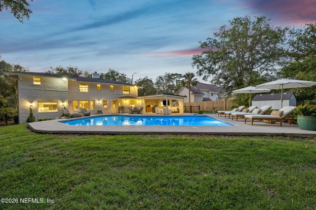 944 ELDER Lane, Jacksonville, FL 32207
