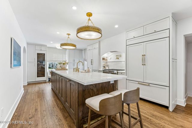 944 ELDER Lane, Jacksonville, FL 32207
