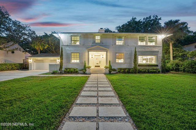 944 ELDER Lane, Jacksonville, FL 32207