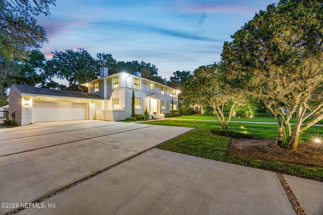 944 ELDER Lane, Jacksonville, FL 32207