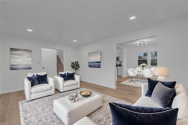 5823 Frament AVE, Norfolk, VA 23502