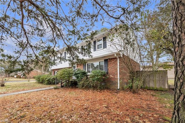 5823 Frament AVE, Norfolk, VA 23502