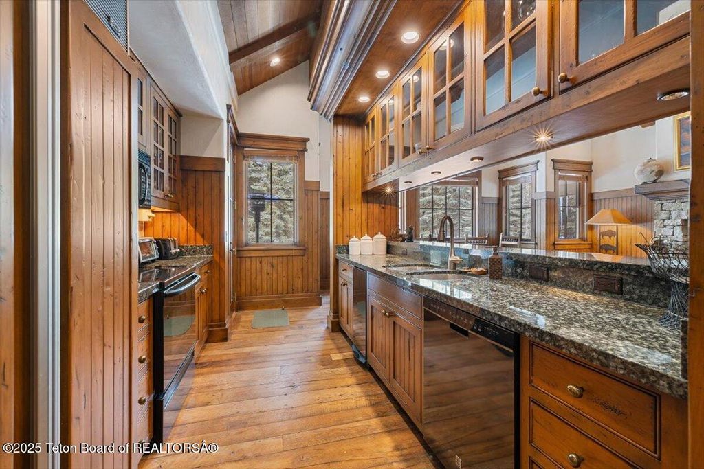 6355/6335 N RED TAIL Road, Jackson, WY 83001 photo 56