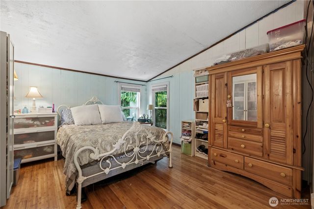 3036 Emerald Crescent Court, Camano Island, WA 98282