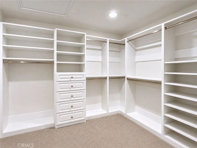 37 View, Irvine, CA 92603