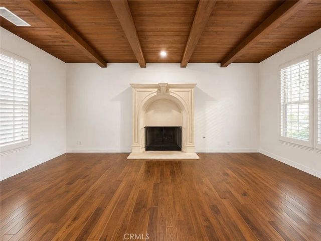 37 View, Irvine, CA 92603