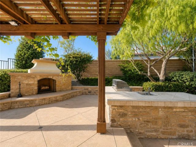 37 View, Irvine, CA 92603