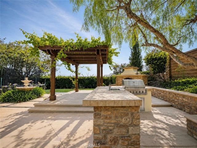 37 View, Irvine, CA 92603