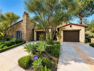 37 View, Irvine, CA 92603