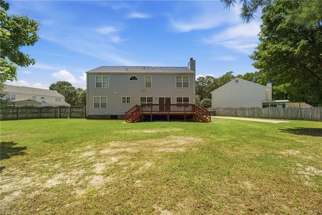 202 Vixen CT, Yorktown, VA 23693