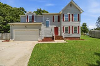 202 Vixen CT, Yorktown, VA 23693