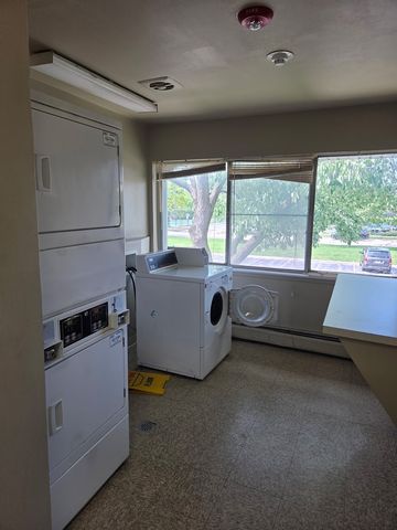 707 E Falcon Drive C109, Arlington Heights, IL 60005