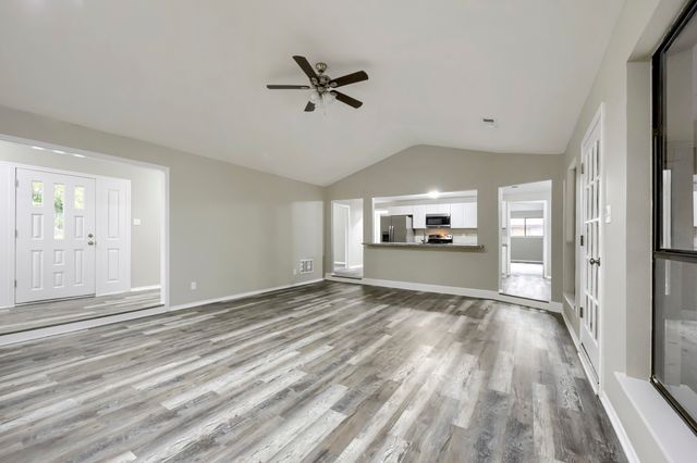 1203 Westminister Lane, Duncanville, TX 75137