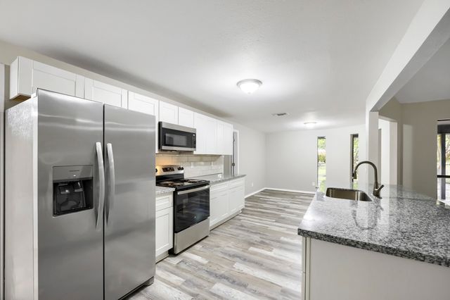 1203 Westminister Lane, Duncanville, TX 75137