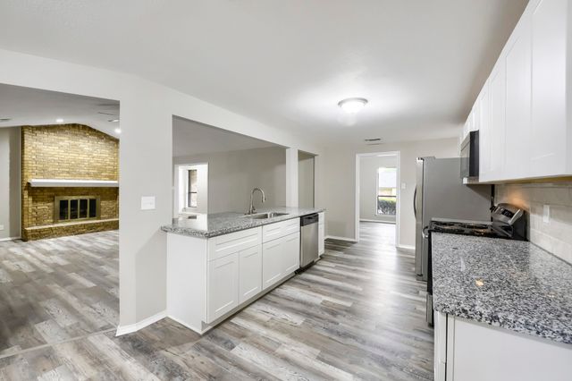 1203 Westminister Lane, Duncanville, TX 75137