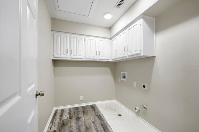 1203 Westminister Lane, Duncanville, TX 75137