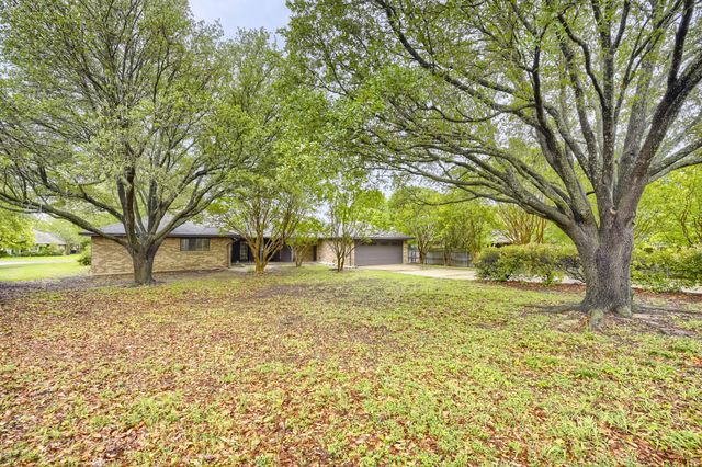 1203 Westminister Lane, Duncanville, TX 75137