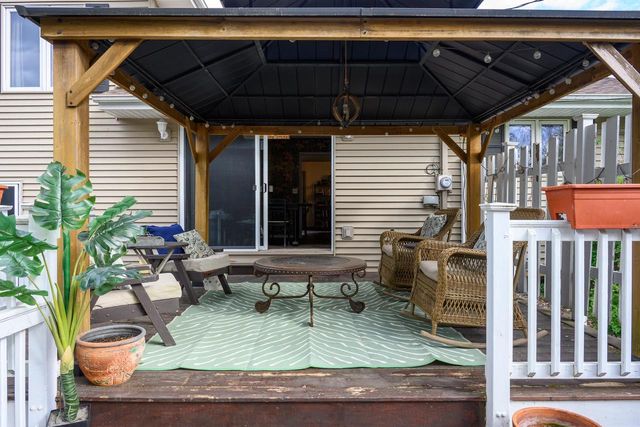 183 Greenhill Circle, Milton, WI 53563