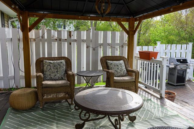 183 Greenhill Circle, Milton, WI 53563