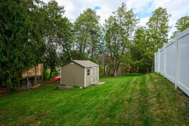 183 Greenhill Circle, Milton, WI 53563